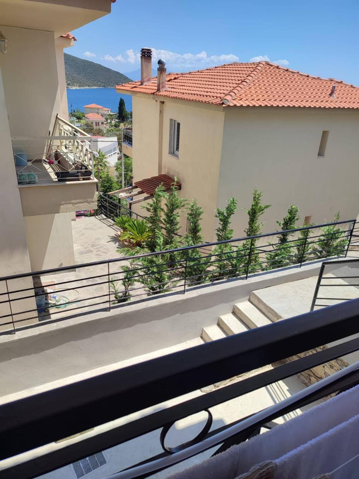 Ellis-Suites Nea Peramos Kavala Exterior photo